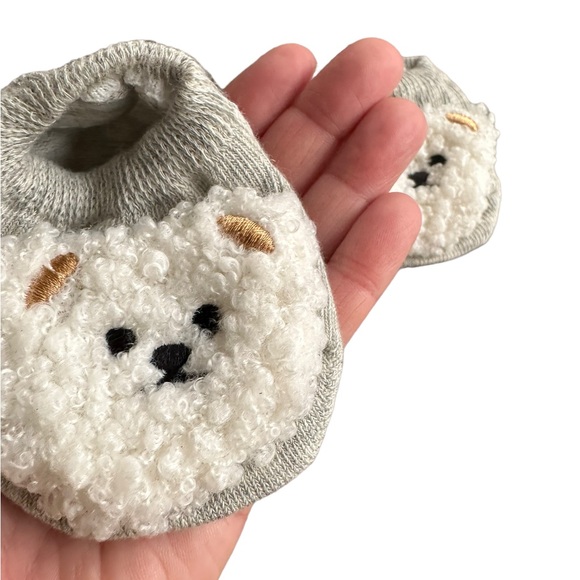 Light Gray and White Bear Newborn Sock Booties - Picture 4 of 4
